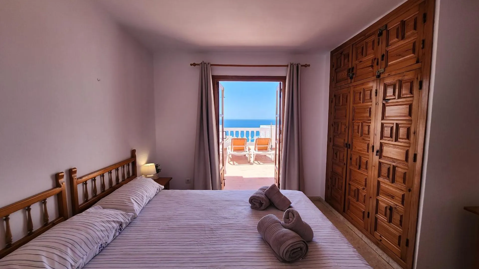 R838 Capistrano Playa 213 Apartment Nerja